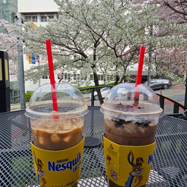 감성커피 대표 사진