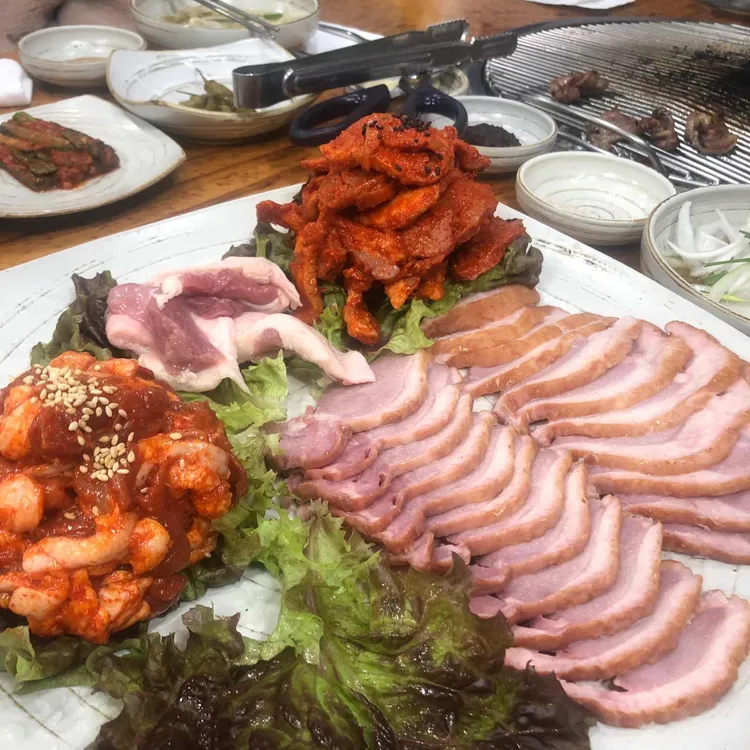봉화산 유황오리 대표 사진