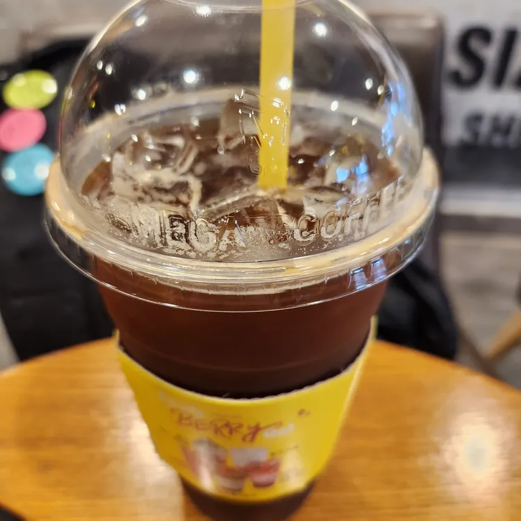메가커피 대표 사진