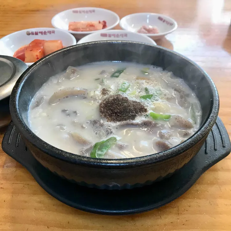 큰맘할매순대국 대표 사진