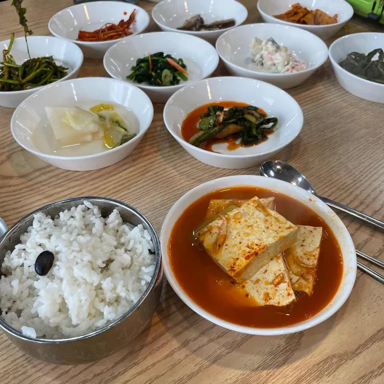 고향맛집 사진 1