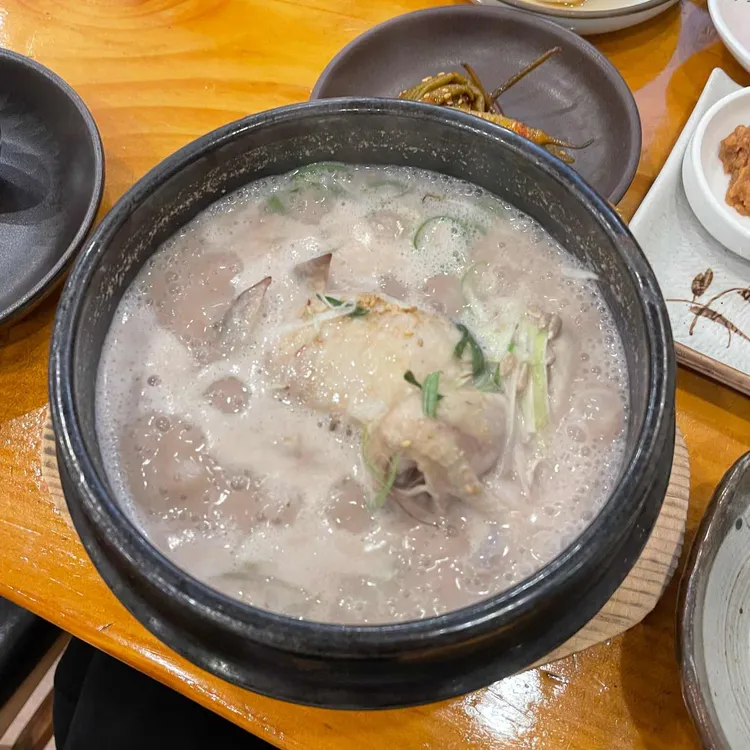 고려삼계탕 대표 사진