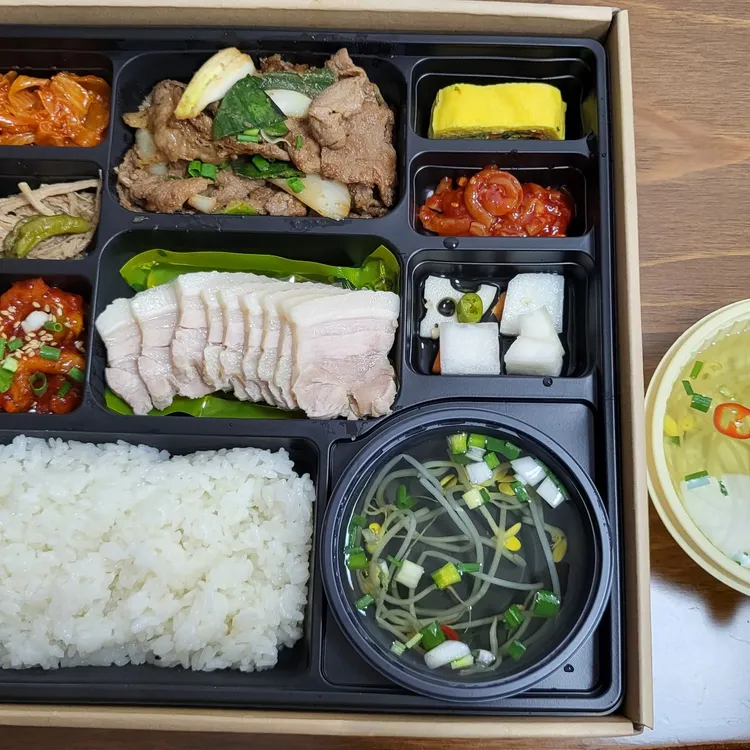 원할머니보쌈족발 대표 사진
