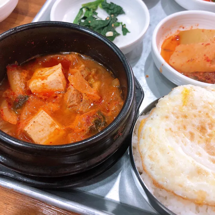 since1982 전주식당 대표 사진