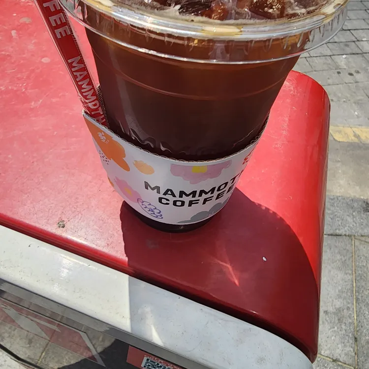 매머드커피 익스프레스 대표 사진