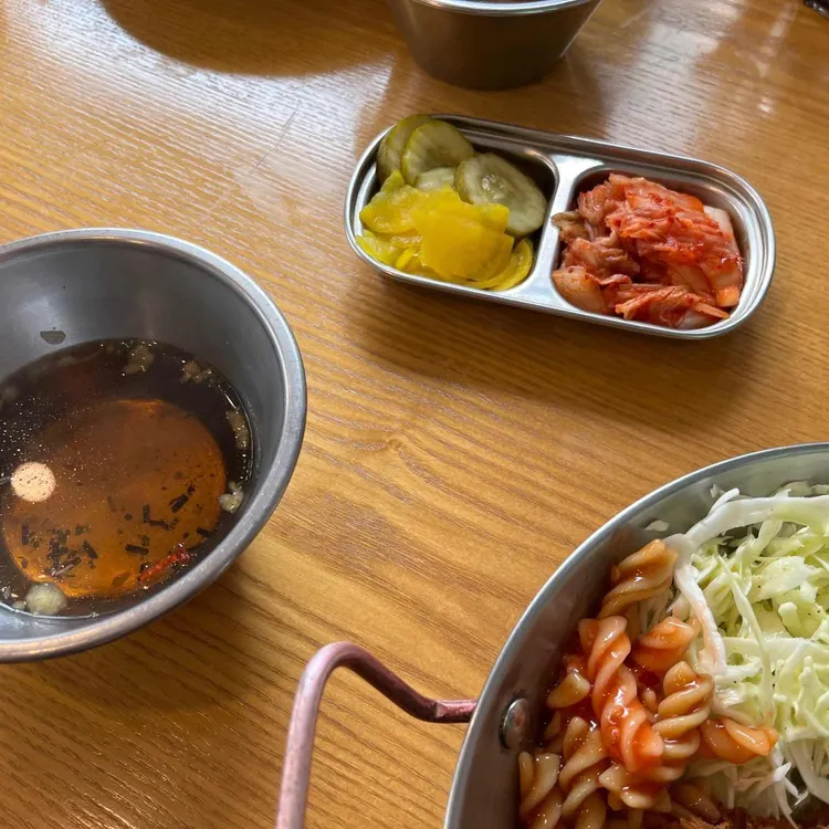 돈뗄 대표 사진