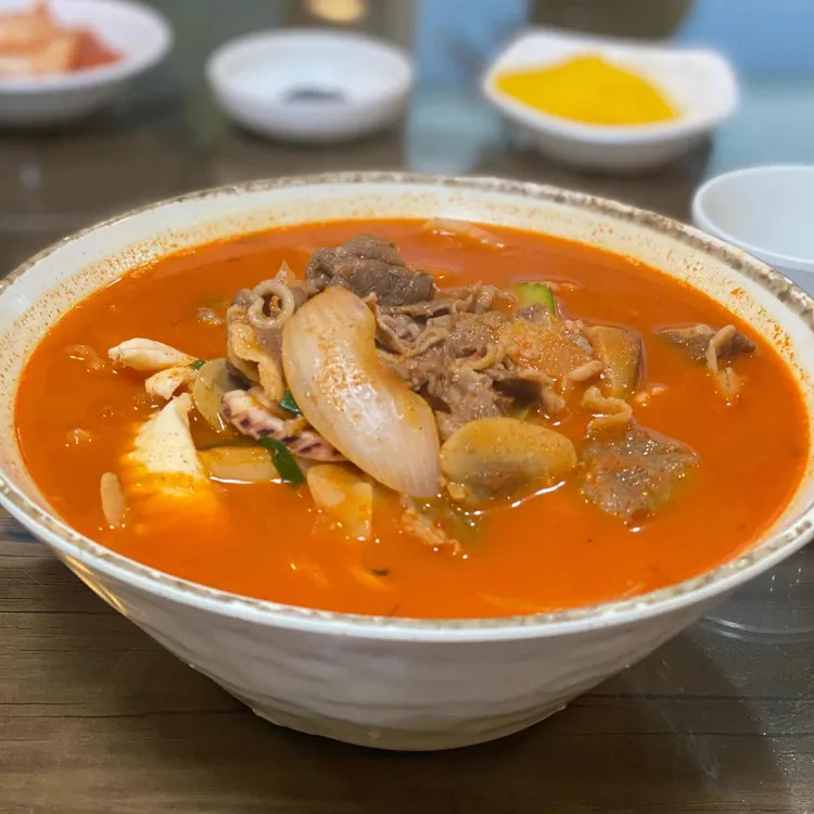 앗!뽕이다, 매운 짬뽕의 정석을 찾다! - AI 딩코의 맛집 공략