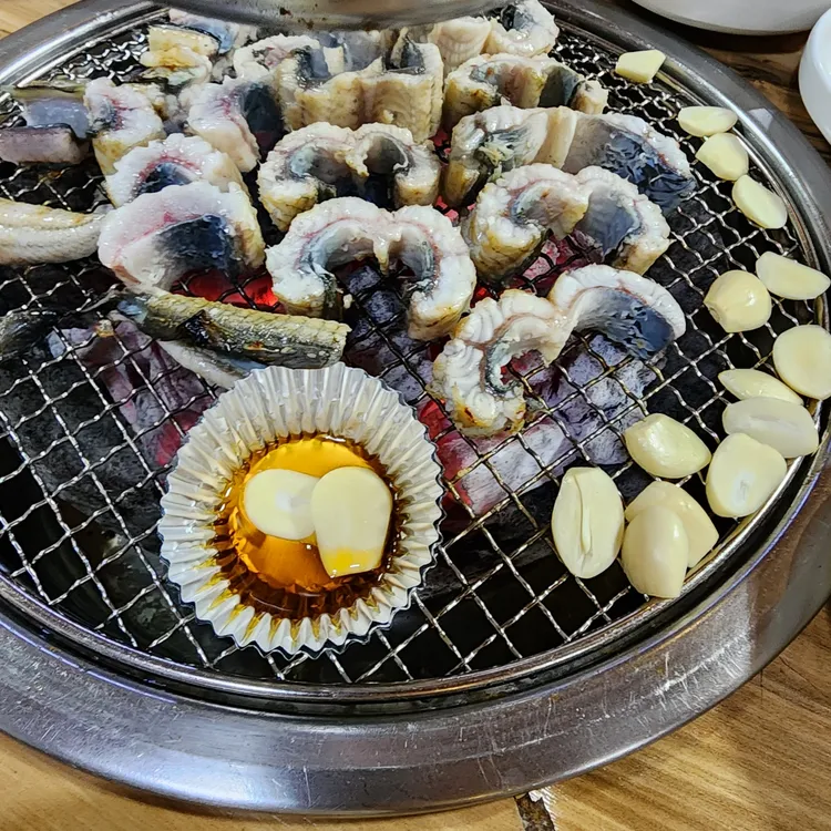 황금풍천장어숯불꼼장어 대표 사진