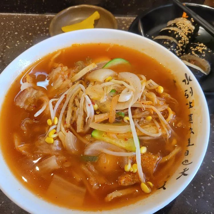 항아리냉칼국수 대표 사진