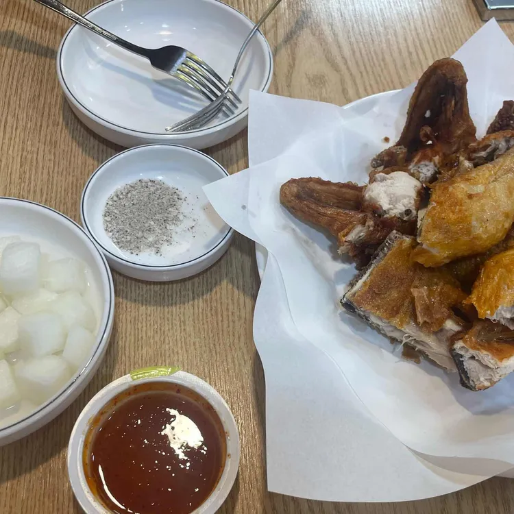 옛날통닭 대표 사진