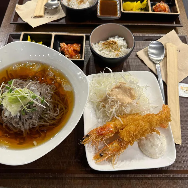 쉐맘 대표 사진