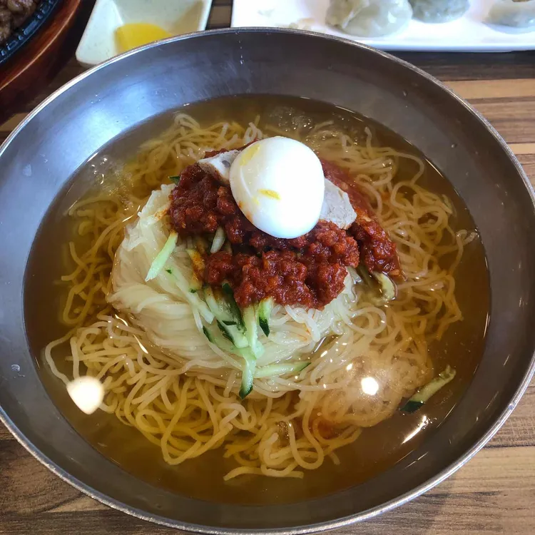 엄궁밀면&불백 대표 사진