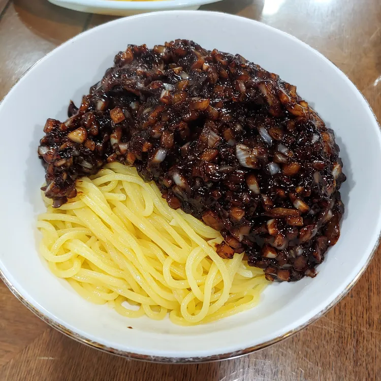 신동양 대표 사진