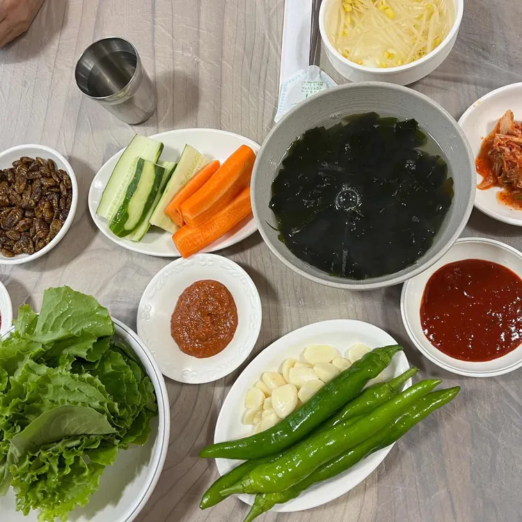 가운데집 대표 사진