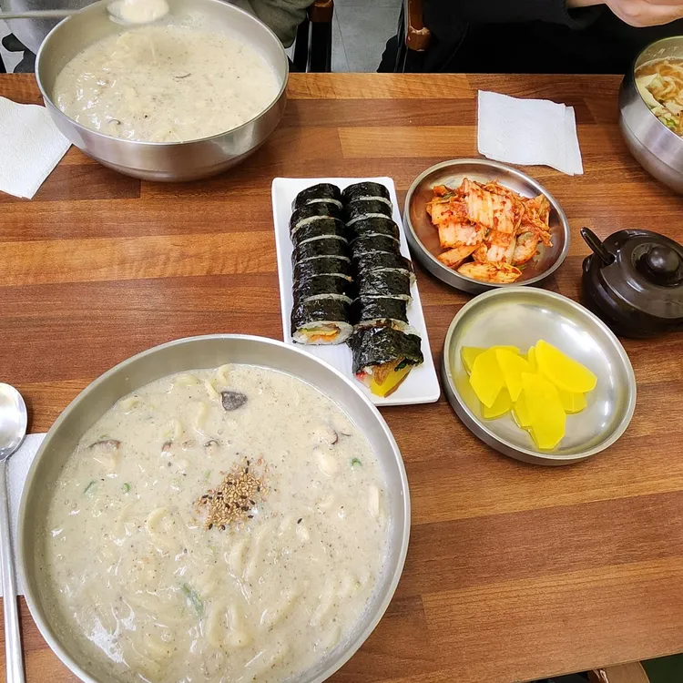 신칼국수 - 부산강서구 칼국수, 김밥 맛집 | 다이닝코드, 빅데이터 맛집검색
