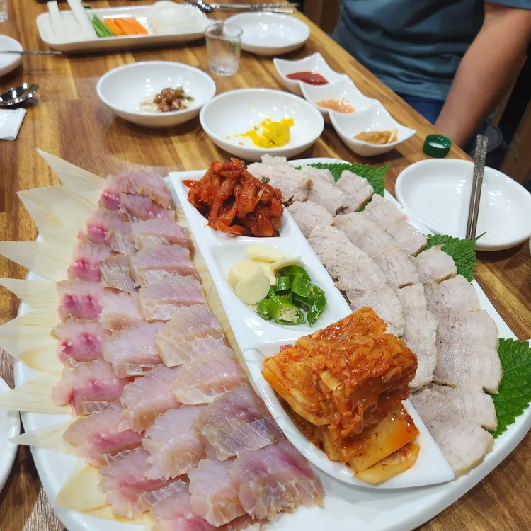 홍문가 대표 사진