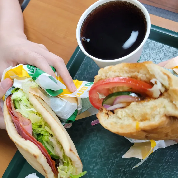 써브웨이 대표 사진