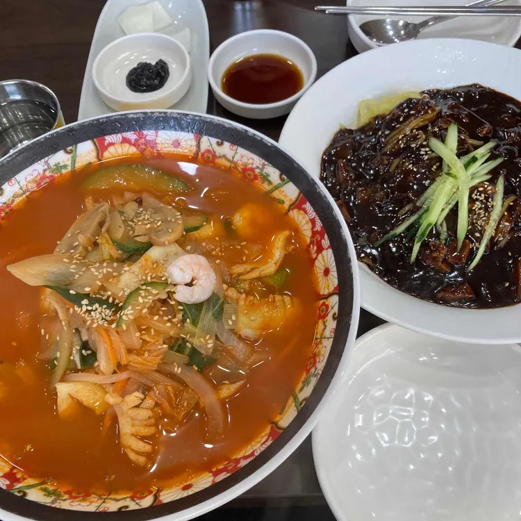 장유 백짜장 대표 사진