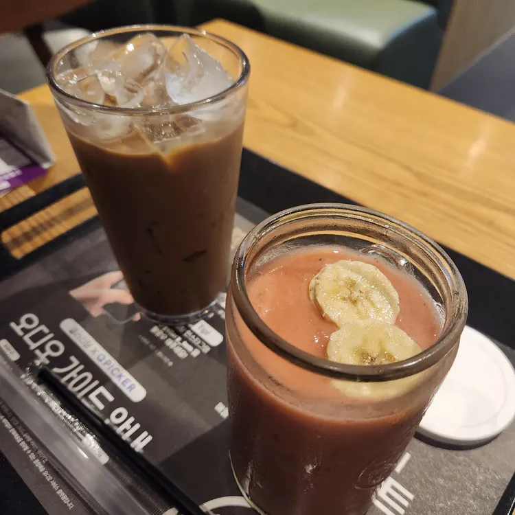 탐앤탐스 대표 사진