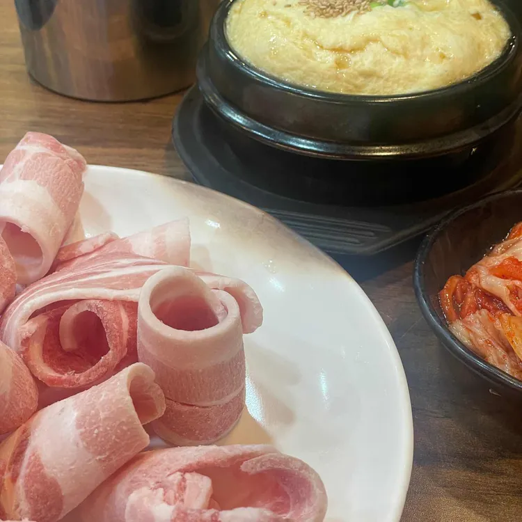 송돈왕대패삼겹살 대표 사진