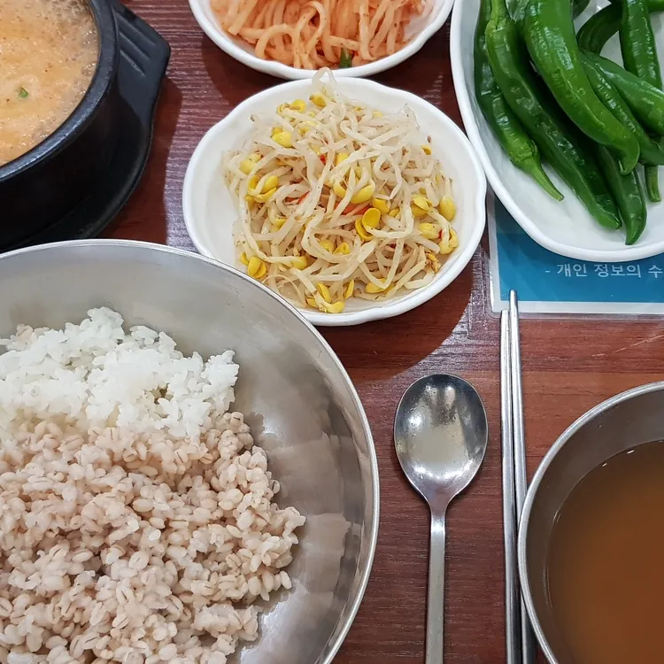 둔덕골영광보리밥 대표 사진