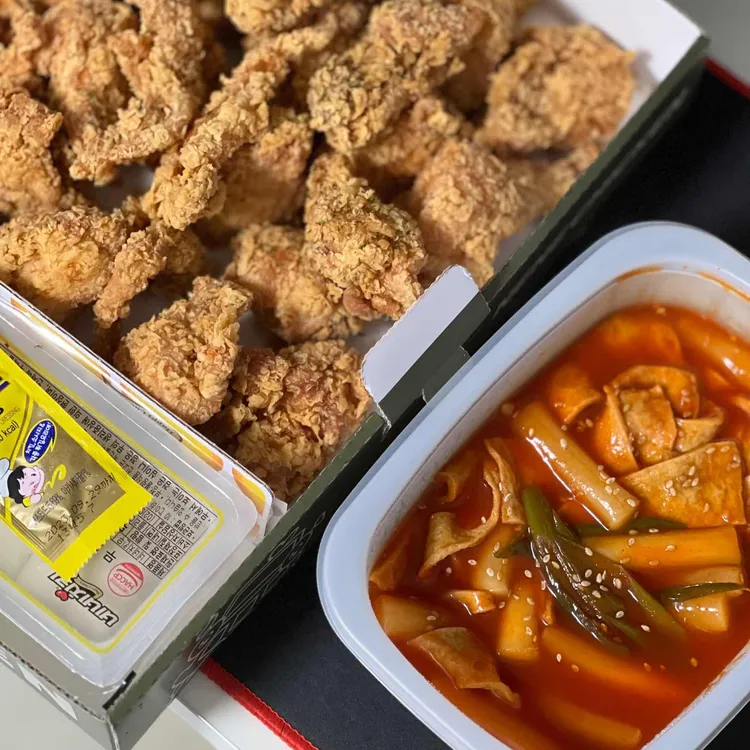 네네치킨 대표 사진