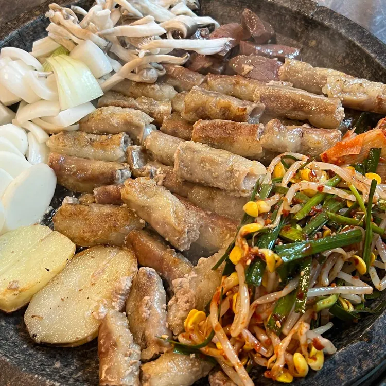 놀뫼황소곱창 대표 사진
