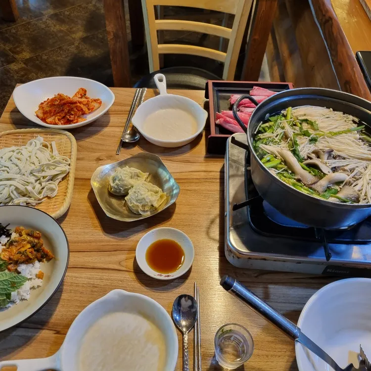 송담칼국수 대표 사진