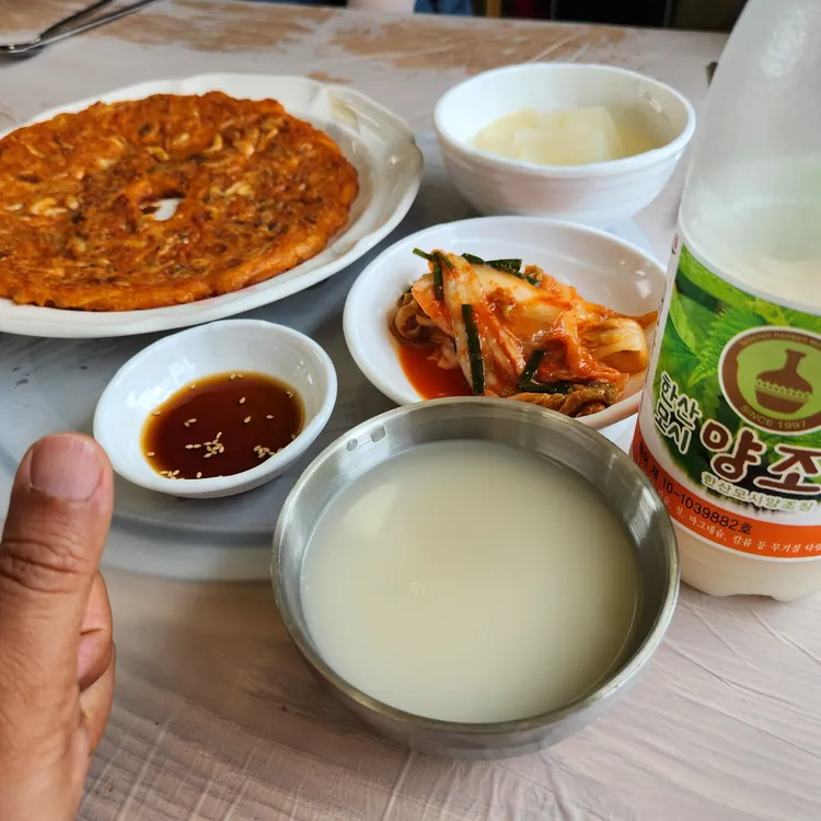 호반식당 대표 사진