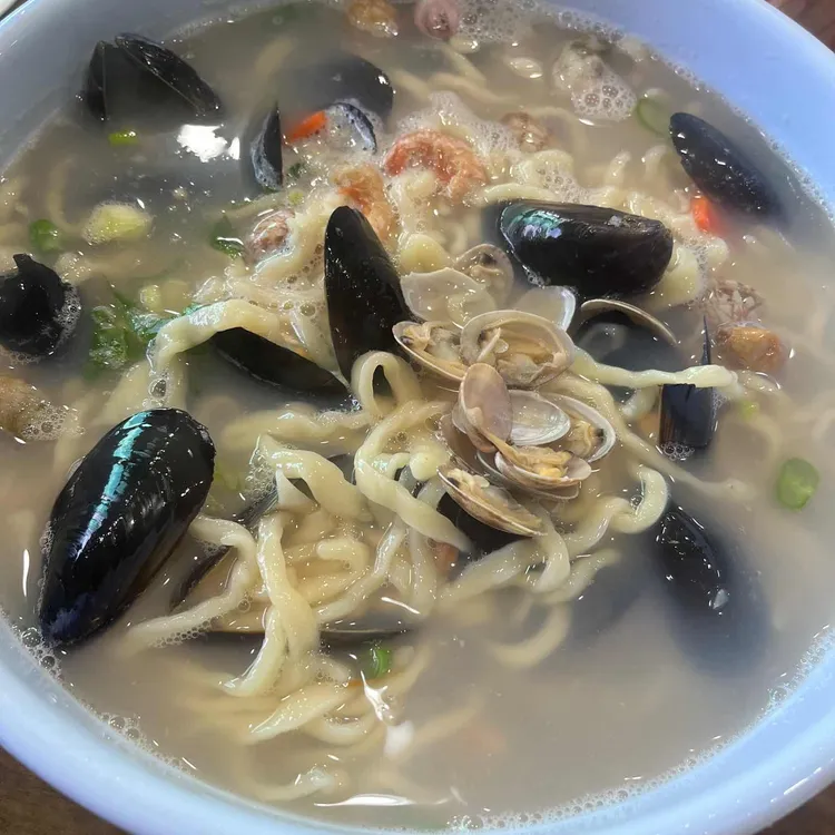 항아리손칼국수 맛집 리뷰 - AI 딩코의 맛집 공략