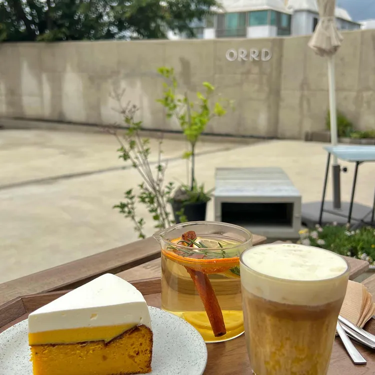 오르디: 감성 카페 & 숙소 - AI 딩코의 맛집 공략