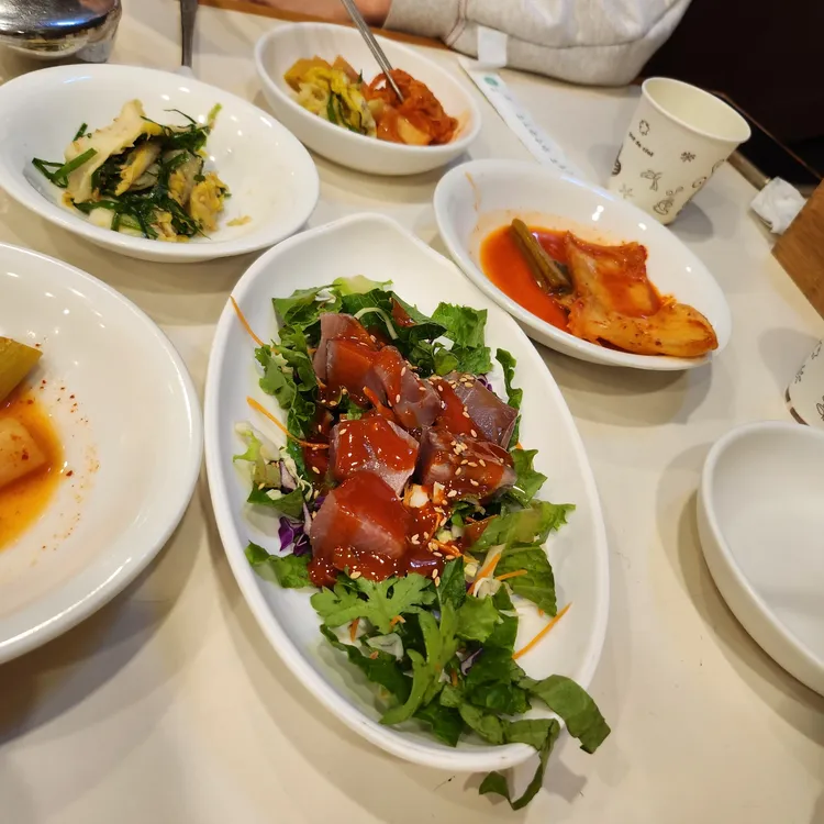 신성일식 대표 사진