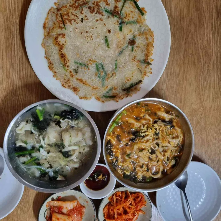 강릉 맛집 감자바우 - AI 딩코의 맛집 공략