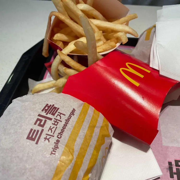 맥도날드 대표 사진