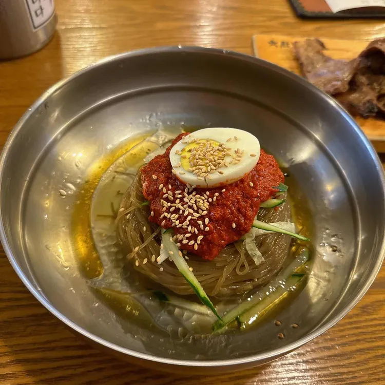육쌈냉면 대표 사진