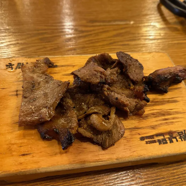 육쌈냉면 대표 사진
