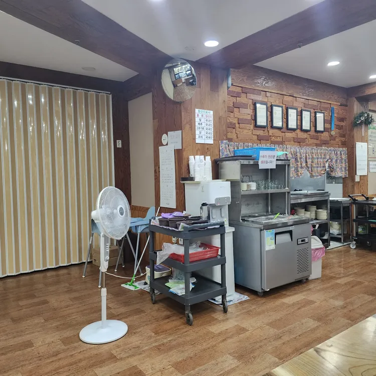 장수촌참옻닭 대표 사진