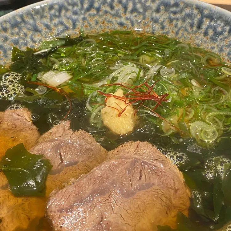 우동 토오루 대표 사진