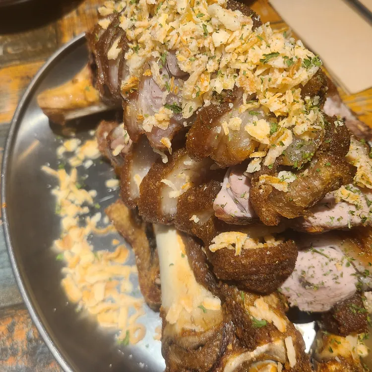 홍능족발 왕십리 대표 사진