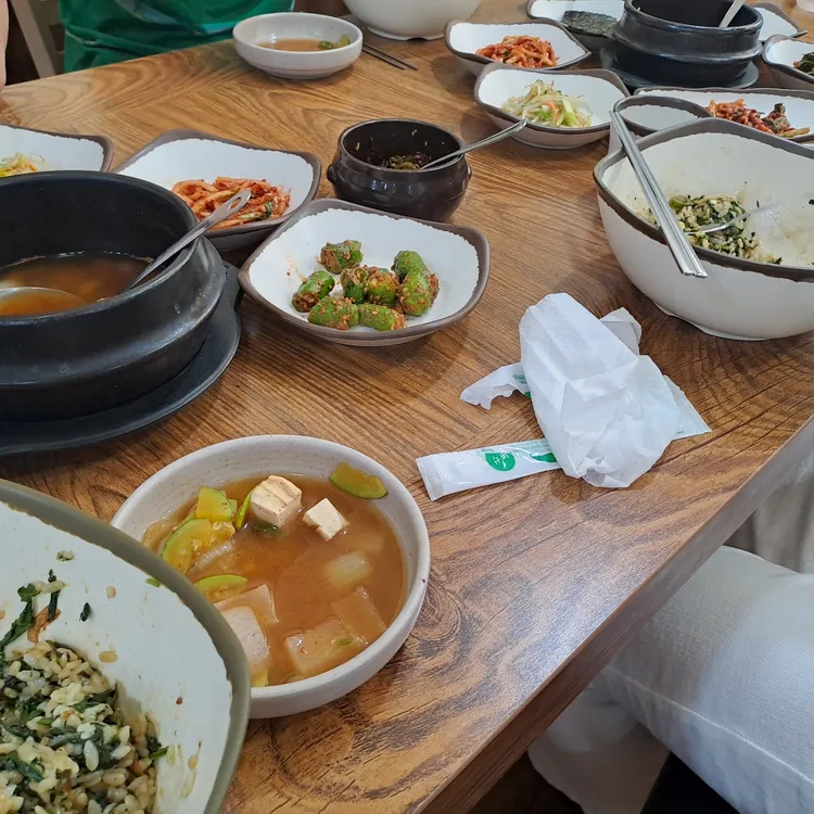 꽃이있는곤드레밥 대표 사진