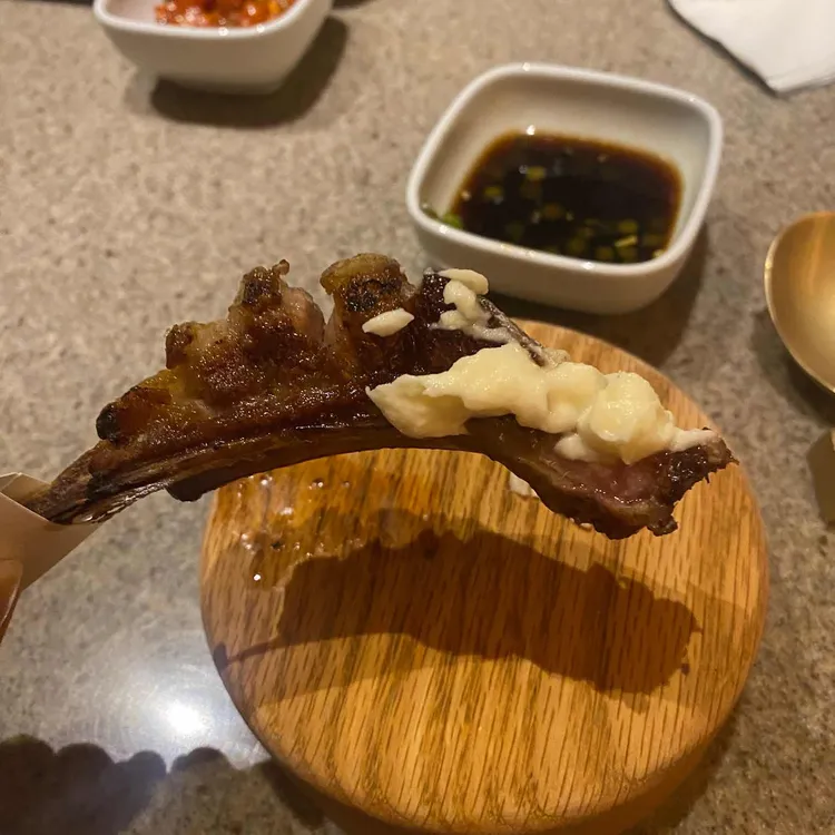 양인환대극진 대표 사진