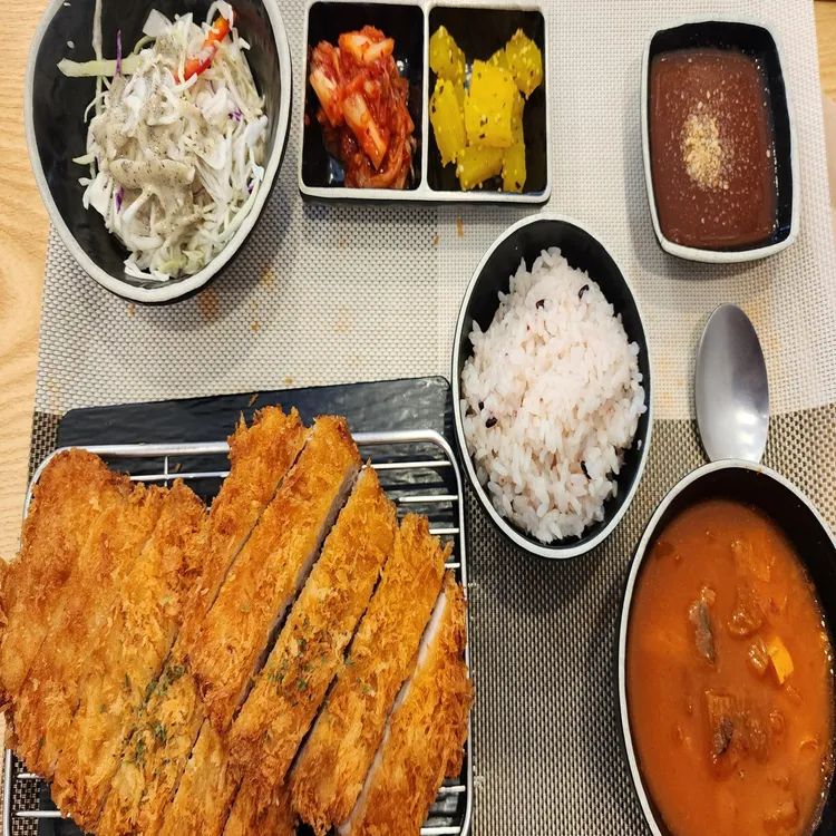 더킹돈 대표 사진
