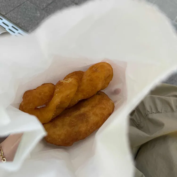 다른 꽈배기 대표 사진