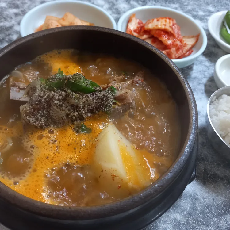 명륜감자탕 대표 사진