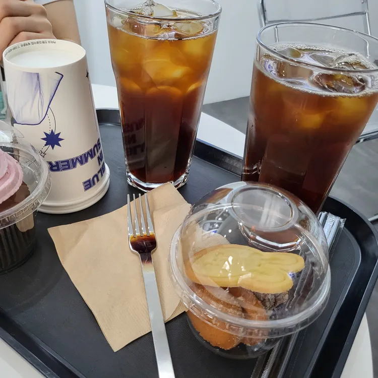 카페 데이원 대표 사진