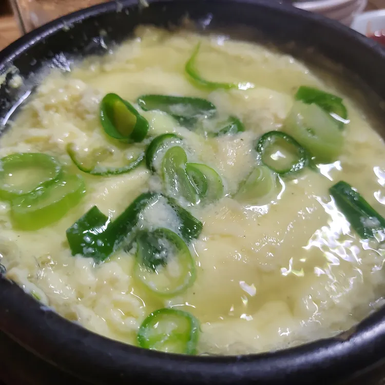 이태원 숯불바베큐치킨 대표 사진