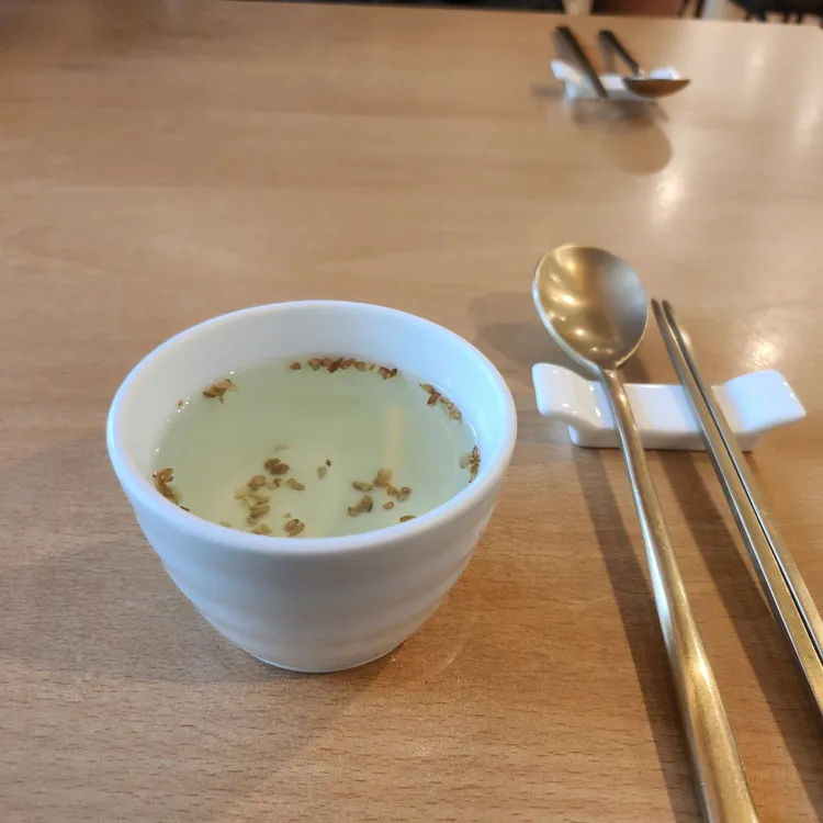 산의아침 대표 사진