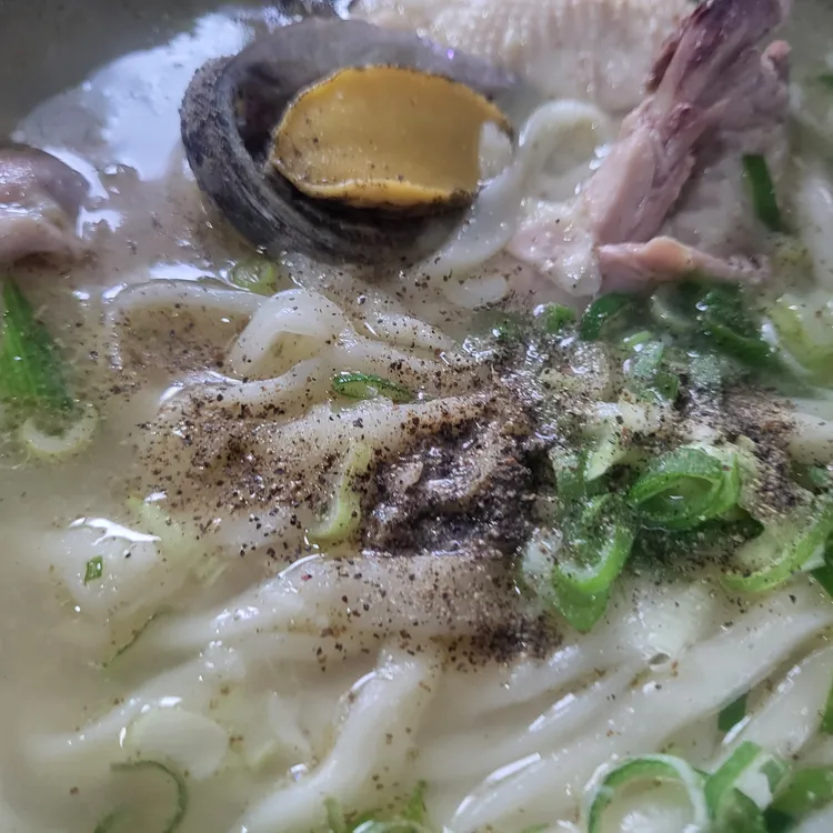 함양닭칼국수 대표 사진