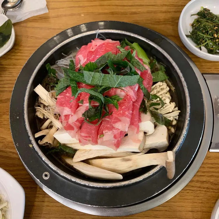 고집불통 대표 사진