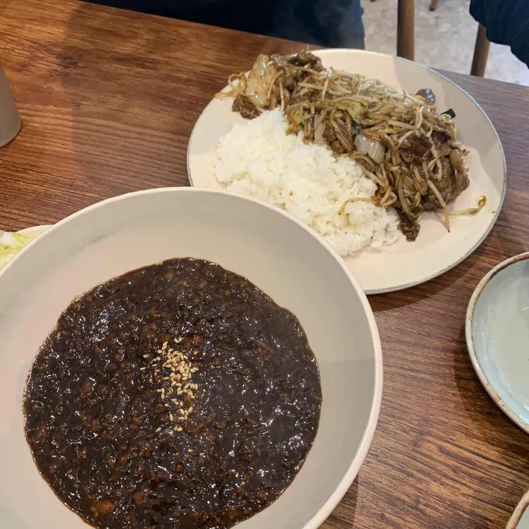 한고심 대표 사진